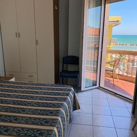 Hotel Acapulco Viserbella di Rimini Exteriér fotografie