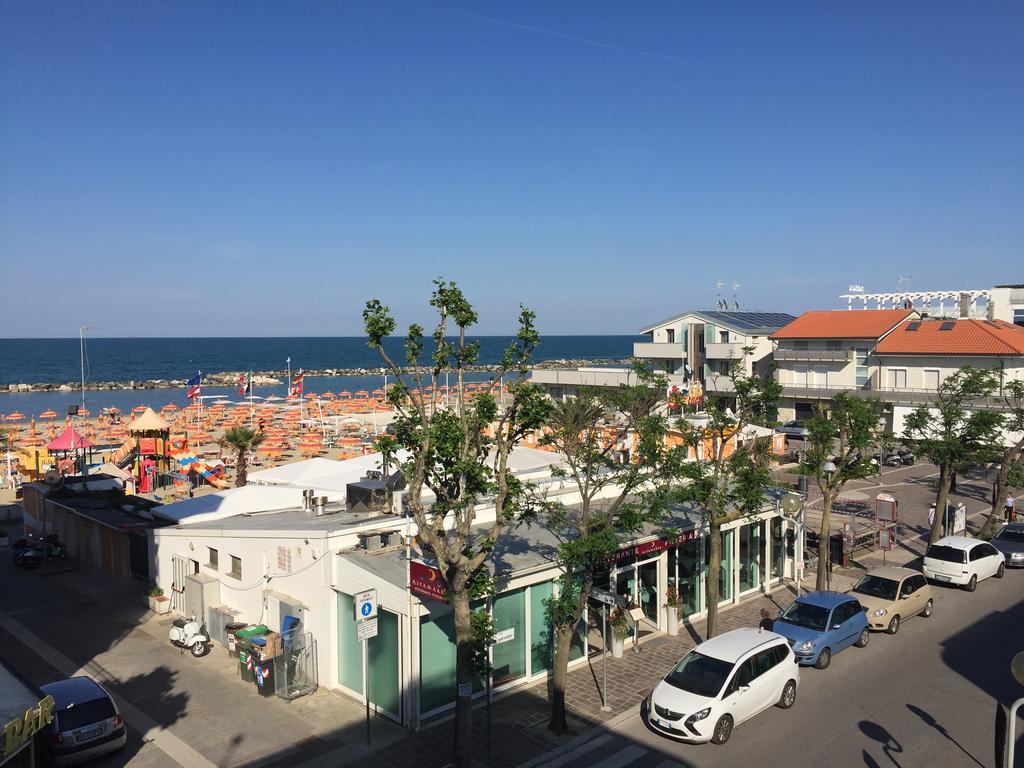 Hotel Acapulco Viserbella di Rimini Exteriér fotografie