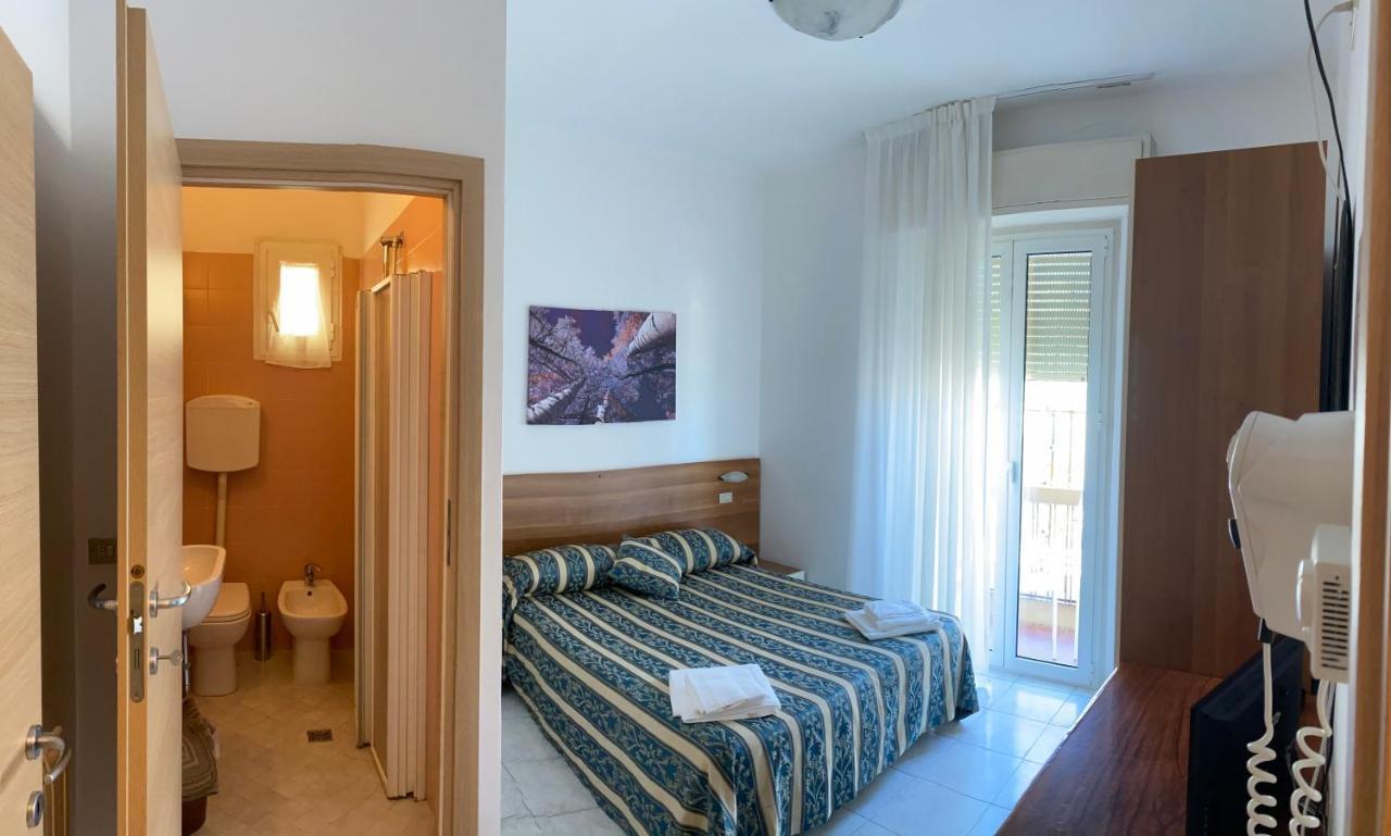 Hotel Acapulco Viserbella di Rimini Exteriér fotografie